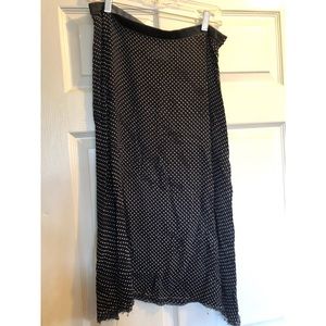 Black and white printed skirt